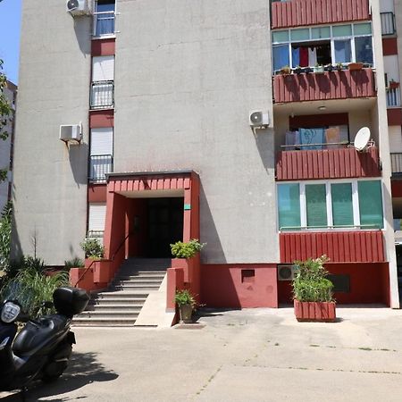 Ferienwohnung Sneky Pula Exterior foto